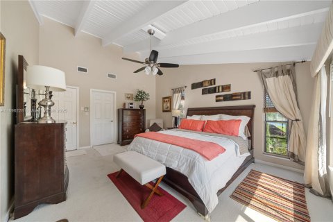 Touwnhouse à vendre à Miami, Floride: 2 chambres, 146.6 m2 № 1950777 - photo 7