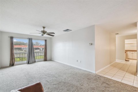 Condo in Dunedin, Florida, 2 bedrooms  № 1716896 - photo 6
