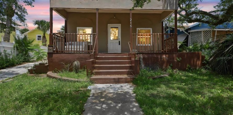 Villa ou maison à Daytona Beach, Floride 3 chambres, 133.97 m2 № 2149812