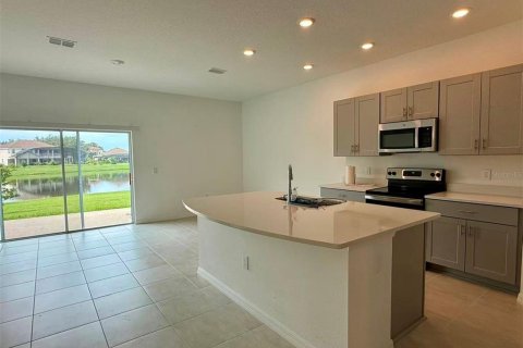 Adosado en alquiler en Kissimmee, Florida, 3 dormitorios, 127.74 m2 № 1916265 - foto 3