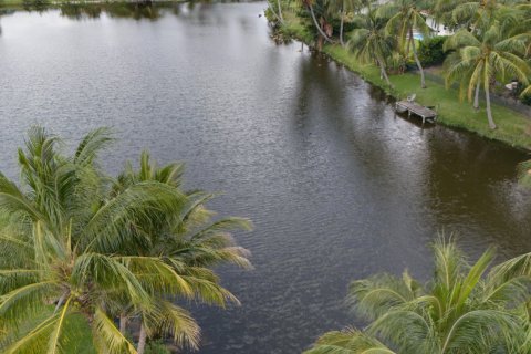 Casa en alquiler en Boca Raton, Florida, 3 dormitorios, 197.23 m2 № 1231578 - foto 1