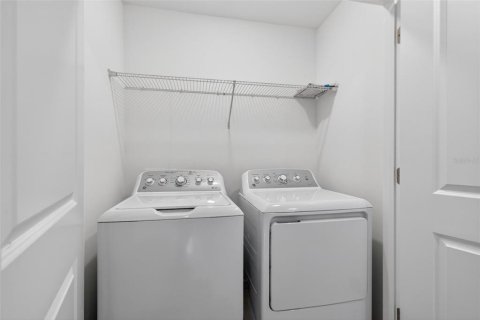 Touwnhouse à vendre à Bradenton, Floride: 3 chambres, 127.55 m2 № 2095448 - photo 15