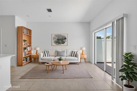 Touwnhouse à vendre à Bradenton, Floride: 3 chambres, 127.55 m2 № 2095448 - photo 10