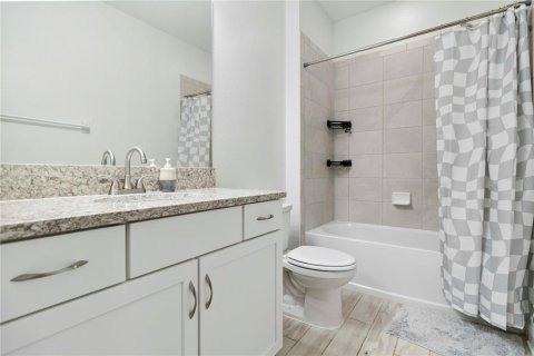 Townhouse in Bradenton, Florida 3 bedrooms, 156.08 sq.m. № 1807988 - photo 26