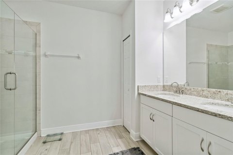 Townhouse in Bradenton, Florida 3 bedrooms, 156.08 sq.m. № 1807988 - photo 27