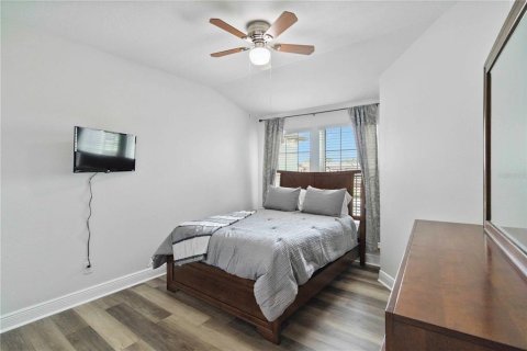 Townhouse in Bradenton, Florida 3 bedrooms, 156.08 sq.m. № 1807988 - photo 19