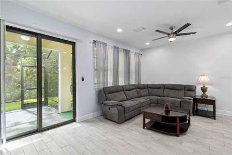 Townhouse in Bradenton, Florida 3 bedrooms, 156.08 sq.m. № 1807988 - photo 10