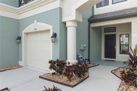 Townhouse in Bradenton, Florida 3 bedrooms, 156.08 sq.m. № 1807988 - photo 3