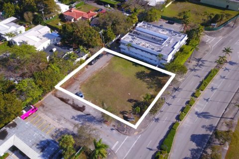 Terrain à vendre à Miami, Floride № 2049227 - photo 10