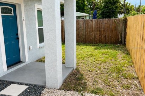 Apartamento en alquiler en Tampa, Florida, 2 dormitorios, 83.61 m2 № 2324520 - foto 2