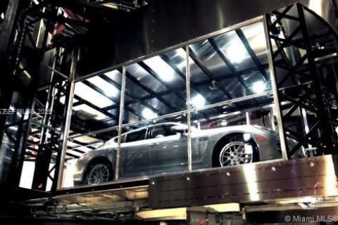 Condominio en venta en Miami Beach, Florida, 3 dormitorios, 290.78 m2 № 1992294 - foto 3