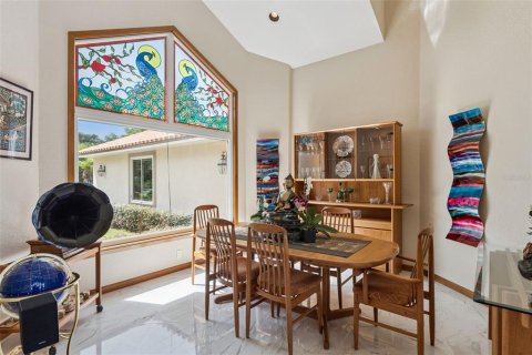 Купить виллу или дом в Уиндермир, Флорида 8 комнат, 286.7м2, № 2149747 - фото 23