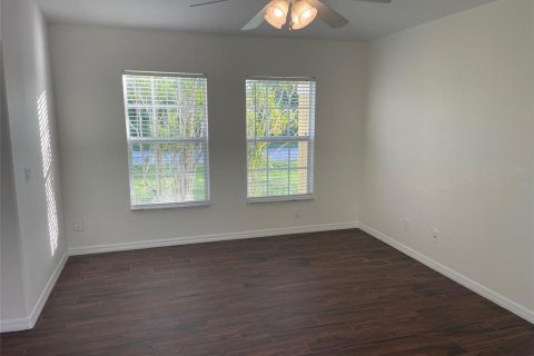 House in Port Charlotte, Florida 4 bedrooms, 215.63 sq.m. № 2351818 - photo 4