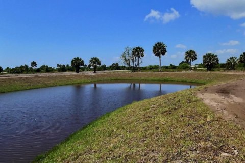Commercial property in Okeechobee, Florida № 2191846 - photo 3