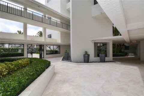 Купить кондоминиум в Хайленд-Бич, Флорида 2 спальни, 208.1м2, № 1950597 - фото 12