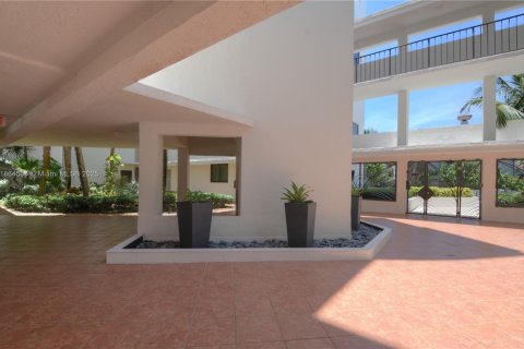 Купить кондоминиум в Хайленд-Бич, Флорида 2 спальни, 208.1м2, № 1950597 - фото 11