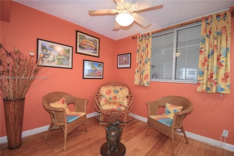 Купить кондоминиум в Хайленд-Бич, Флорида 2 спальни, 208.1м2, № 1950597 - фото 19