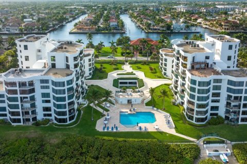 Купить кондоминиум в Хайленд-Бич, Флорида 2 спальни, 208.1м2, № 1950597 - фото 8