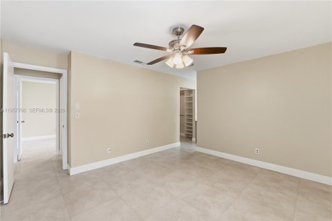 Villa ou maison à vendre à Pembroke Pines, Floride: 2 chambres, 90.3 m2 № 2025075 - photo 8
