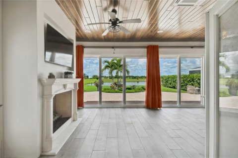 House in Arcadia, Florida 1 bedroom, 92.9 sq.m. № 1877203 - photo 5