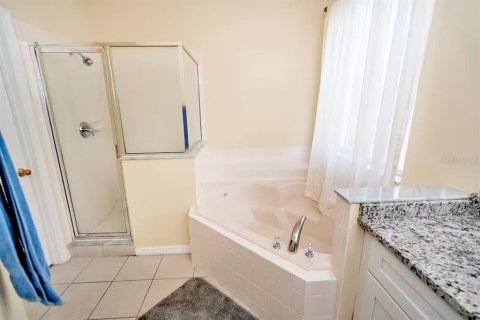 House in Kissimmee, Florida 7 bedrooms, 267.65 sq.m. № 2204292 - photo 22
