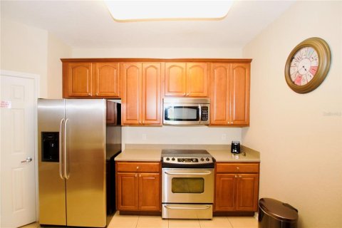 Condo in Orlando, Florida, 3 bedrooms  № 1813813 - photo 8