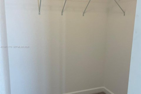 Touwnhouse à vendre à Homestead, Floride: 3 chambres, 133.97 m2 № 2042254 - photo 18