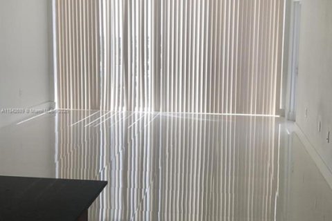 Copropriété à louer à Bal Harbour, Floride: 1 chambre, 83.24 m2 № 1836704 - photo 9