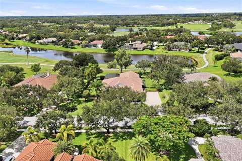 Villa ou maison à vendre à Sarasota, Floride: 4 chambres, 319.58 m2 № 2360998 - photo 3
