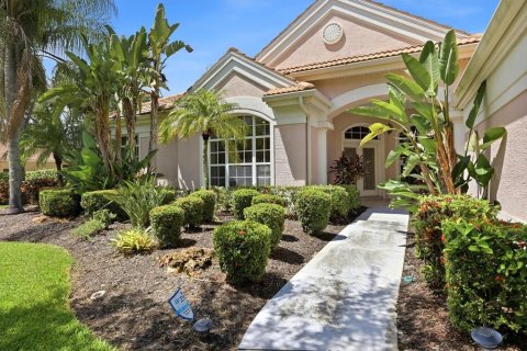 Villa ou maison à vendre à Sarasota, Floride: 4 chambres, 319.58 m2 № 2360998 - photo 7