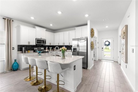 House in Ocala, Florida 3 bedrooms, 159.05 sq.m. № 2215135 - photo 5