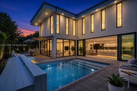 Villa ou maison à vendre à Fort Lauderdale, Floride: 4 chambres, 337.7 m2 № 2348765 - photo 16