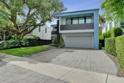 Villa ou maison à vendre à Fort Lauderdale, Floride: 4 chambres, 337.7 m2 № 2348765 - photo 3