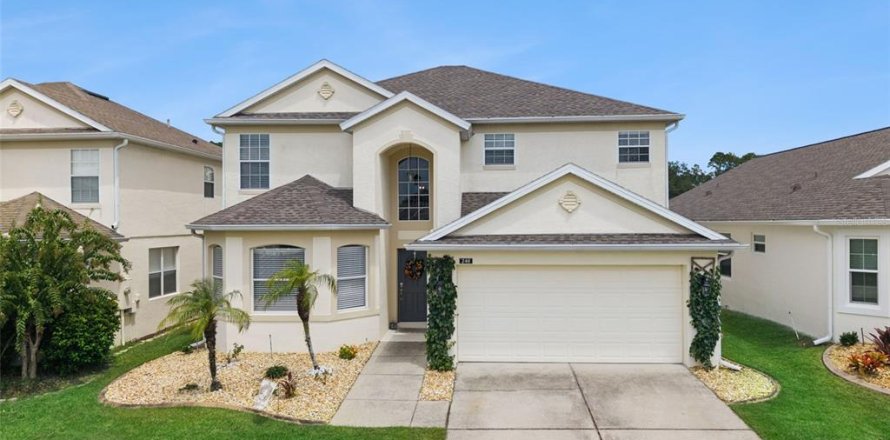 Villa ou maison à Davenport, Floride 5 chambres, 273.97 m2 № 2398540