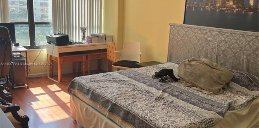 Condo à Hallandale Beach, Floride, 1 chambre № 1822253