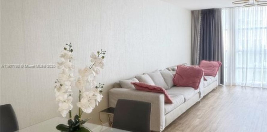 Condo à Hallandale Beach, Floride, 1 chambre № 1964145