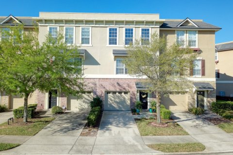 Villa ou maison à louer à Jacksonville, Floride: 3 chambres, 199 m2 № 776381 - photo 1