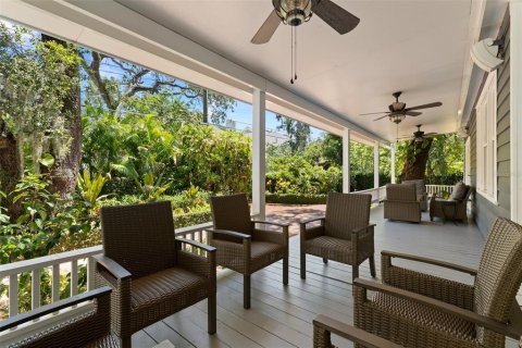 Casa en alquiler en Tampa, Florida, 4 dormitorios, 328.87 m2 № 1915358 - foto 15