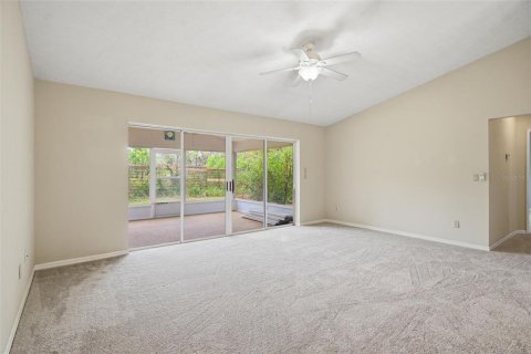 House in Crystal River, Florida 3 bedrooms, 162.67 sq.m. № 2212275 - photo 14