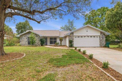 House in Crystal River, Florida 3 bedrooms, 162.67 sq.m. № 2212275 - photo 9