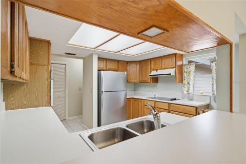 House in Crystal River, Florida 3 bedrooms, 162.67 sq.m. № 2212275 - photo 3