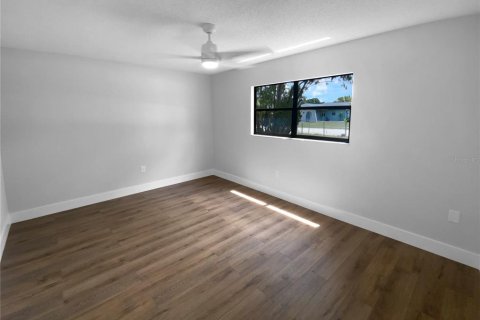 House in Hudson, Florida 2 bedrooms, 93.09 sq.m. № 1780537 - photo 17