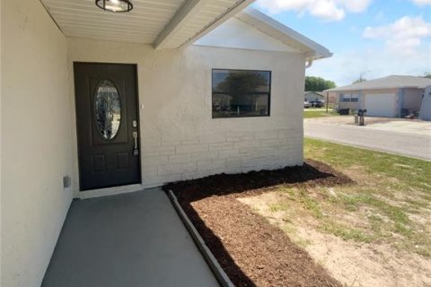 House in Hudson, Florida 2 bedrooms, 93.09 sq.m. № 1780537 - photo 23