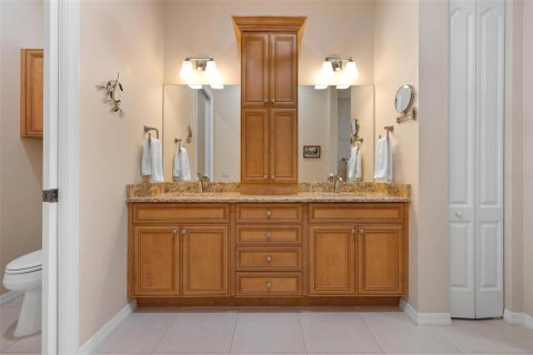 Купить виллу или дом в Венеция, Флорида 12 комнат, 200.39м2, № 1914287 - фото 25