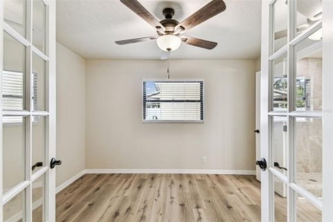 Casa en venta en Tampa, Florida, 3 dormitorios, 184.78 m2 № 1761444 - foto 23