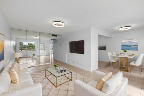 Condominio en Boca Raton, Florida, 2 dormitorios № 2259635