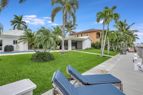 House in Deerfield Beach, Florida 3 bedrooms, 194.72 sq.m. № 2158352 - photo 24