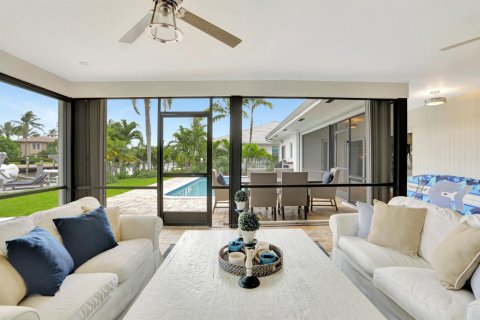 House in Deerfield Beach, Florida 3 bedrooms, 194.72 sq.m. № 2158352 - photo 29