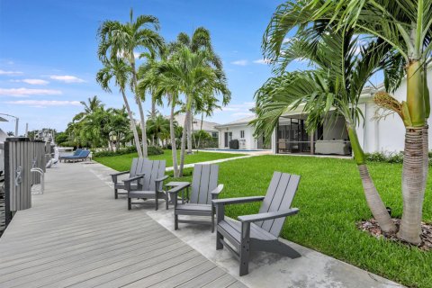 House in Deerfield Beach, Florida 3 bedrooms, 194.72 sq.m. № 2158352 - photo 25