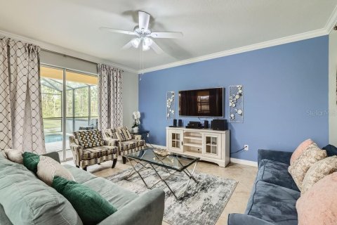 Casa en venta en Kissimmee, Florida, 6 dormitorios, 305.74 m2 № 1681089 - foto 7
